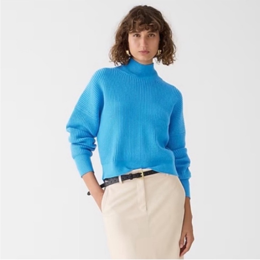 J. Crew Women’s Ribbed Turtleneck Sweater in stretch yarn brilliant aqua blue S